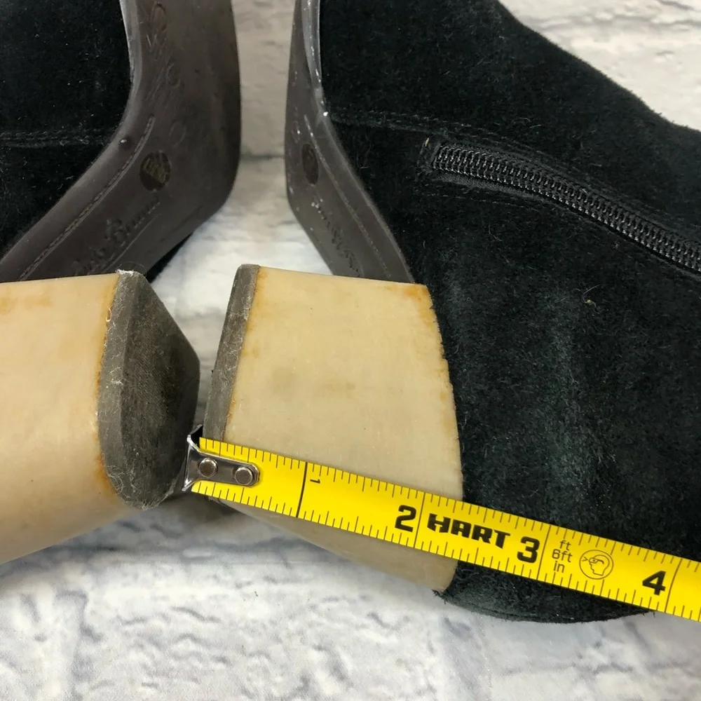 Lucky Brand black leather suede booties with heel Size 8.5 Zip up ankle